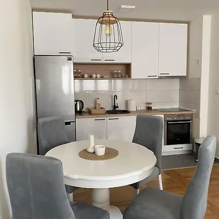 Hotel Stan Na Dan Istocno Sarajevo